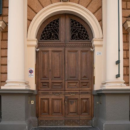 Отель Sogno Di Un'Epoca Рим Экстерьер фото
